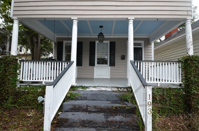 Foto del edificio - 193 Fishburne Street- Downtown