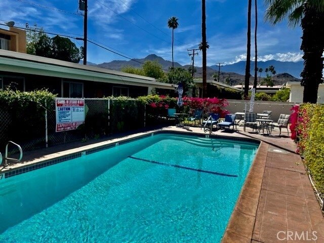 Foto del edificio - 37111 Cathedral Canyon Dr