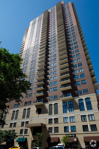 Building Photo - 41 E 8th St