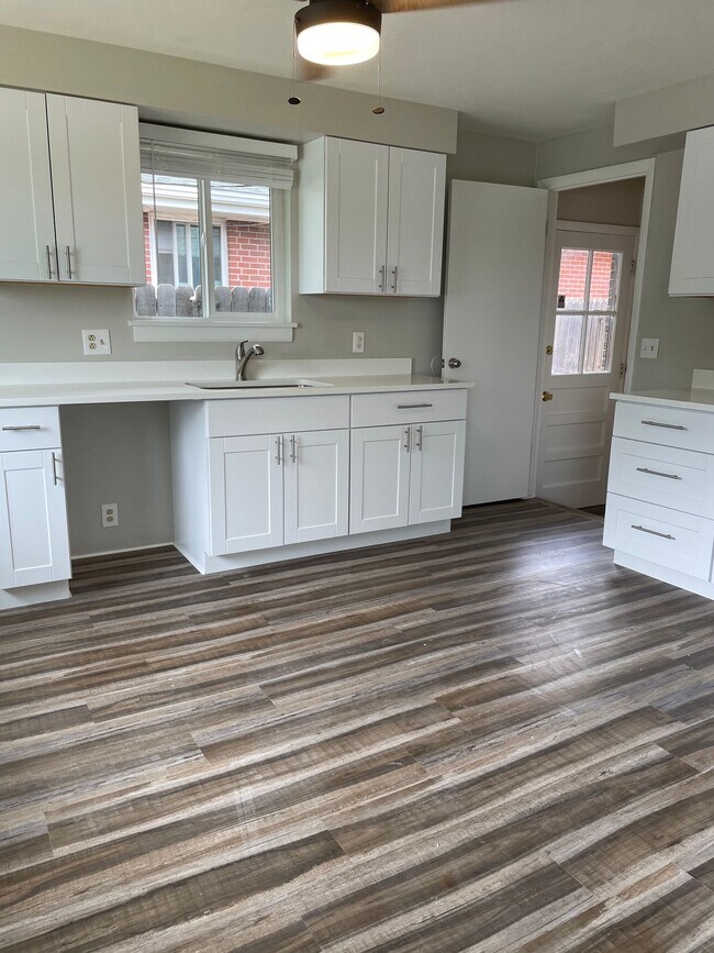 Foto del edificio - Newly remodeled Arvada home