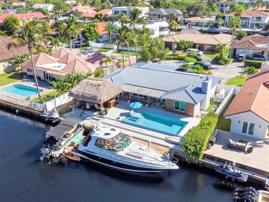 3325 NE 167th St, North Miami Beach, FL 33160 House Rental in North