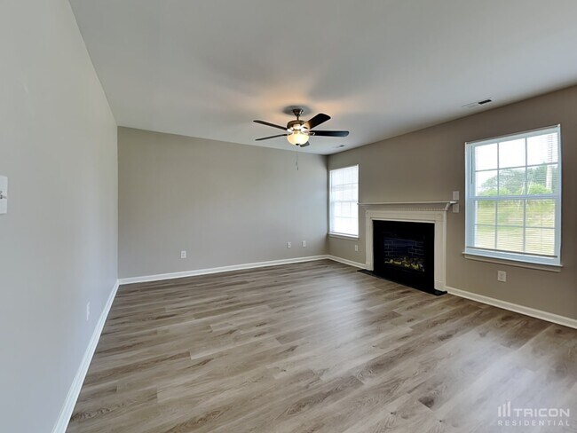 Building Photo - 3618 Jordan Mill Ct