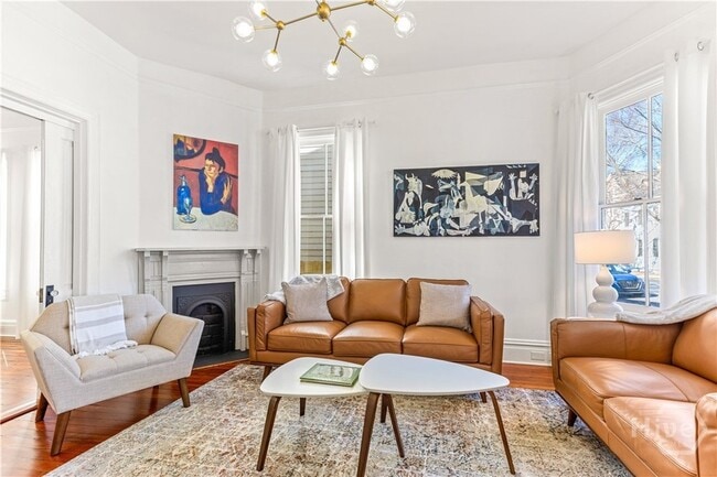 Building Photo - 317 E Anderson St