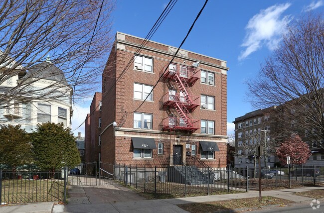 Building Photo - Winthrop Apartments