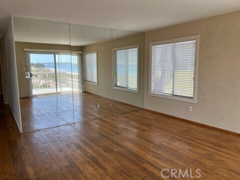 Foto del edificio - 3833 Lamont St