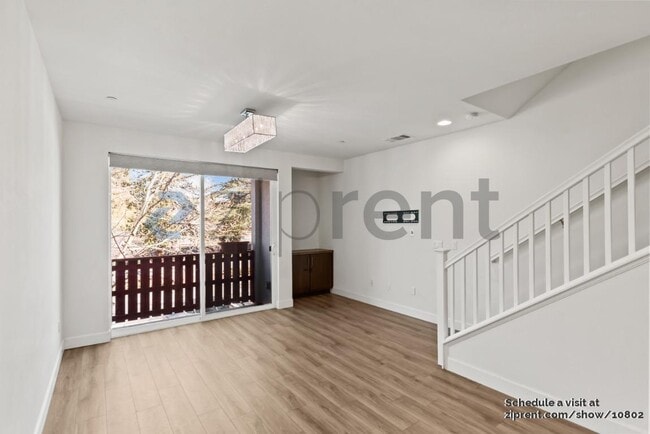 Foto del edificio - 5533 Great Oaks Pky