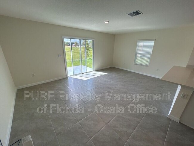 Building Photo - 6669 S W 81st Loop