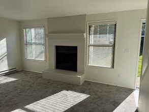 Building Photo - 7905 SW Fanno Creek Dr