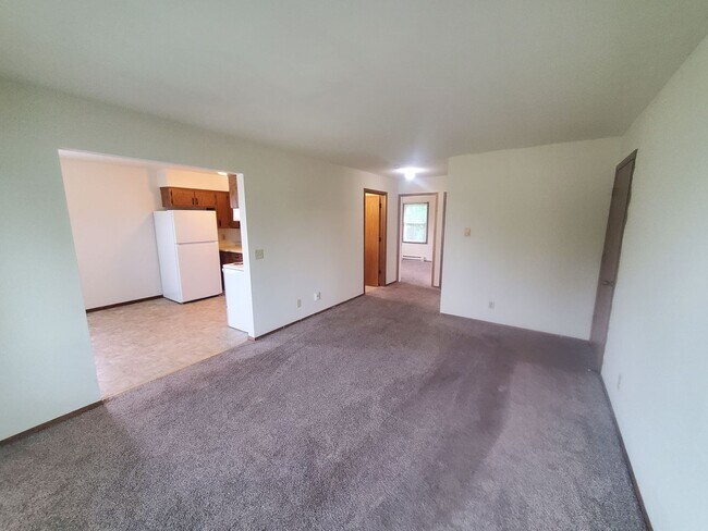 Foto del edificio - 2205 Green Tree Rd