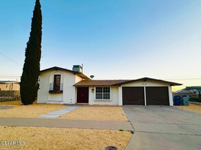 Building Photo - 7121 Alto Rey Ave