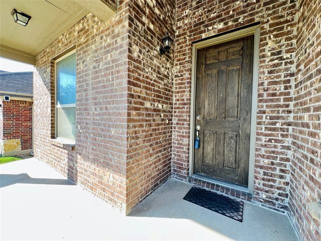 Foto del edificio - 5644 Salt Springs Dr