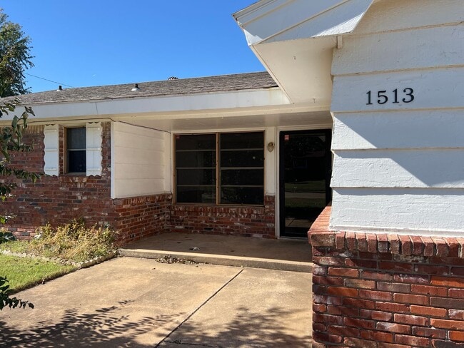 Building Photo - Welcome Home!