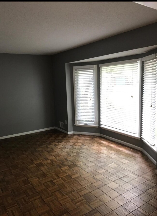 Foto del edificio - 9747 Slater St