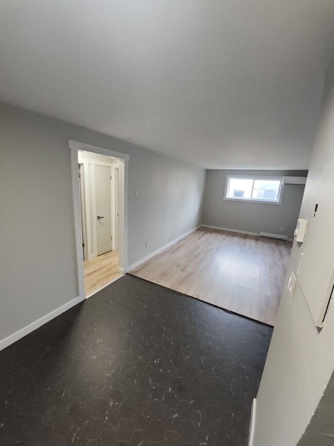 Photo du bâtiment - 30 Parkwood Dr