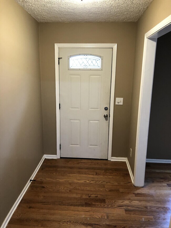 Foto del edificio - 1280 Liberty Hill Rd