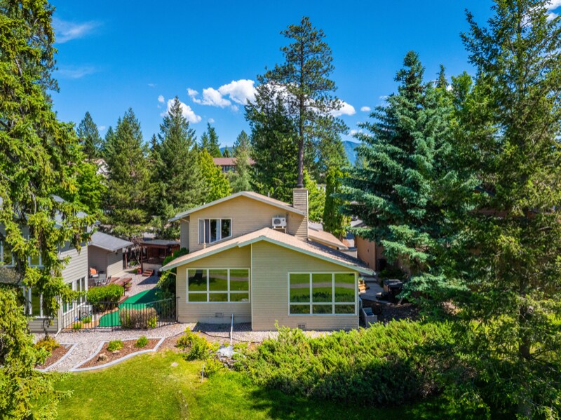 Foto principal - 520 St Andrews Dr