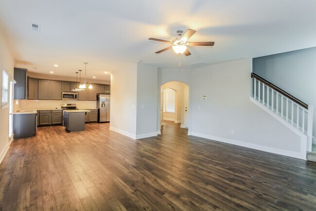 Foto del edificio - 7881 Waterwillow Dr