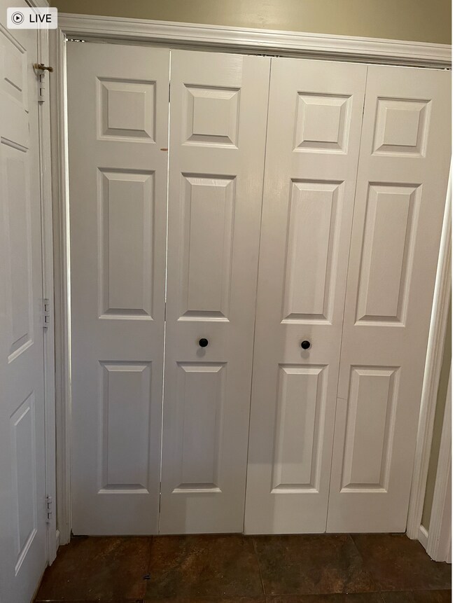 Laundry Room - 108 Arbordale Ln