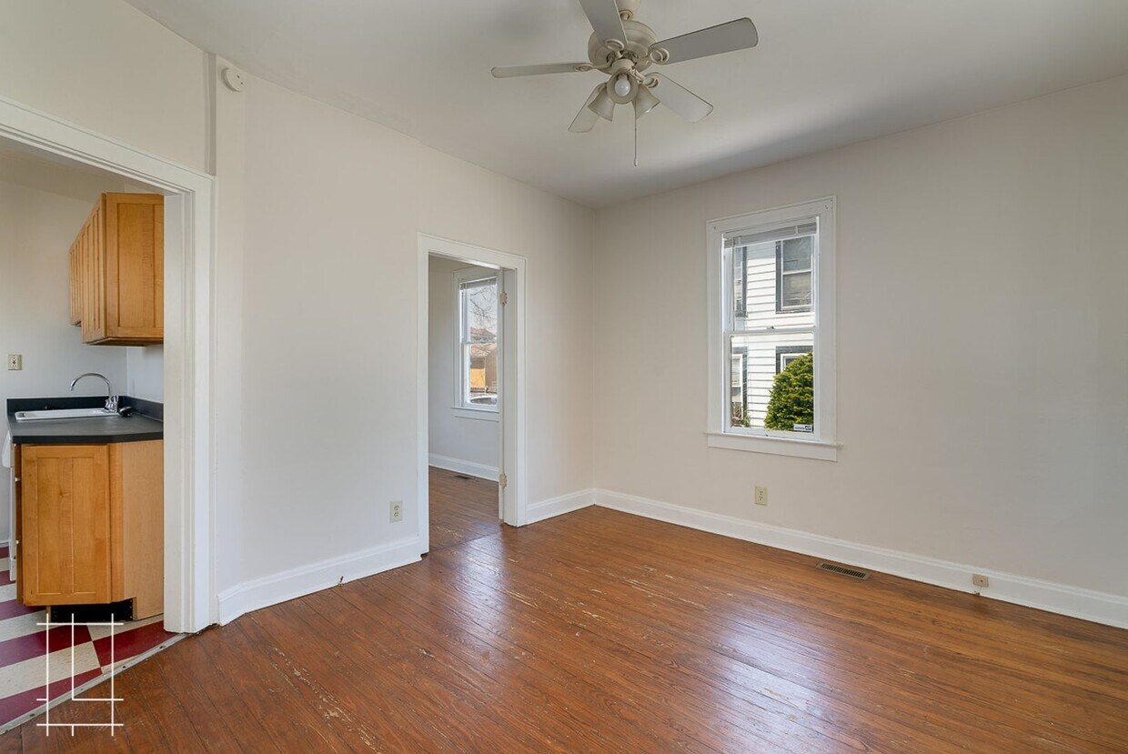 Foto principal - Available 2/14/2025