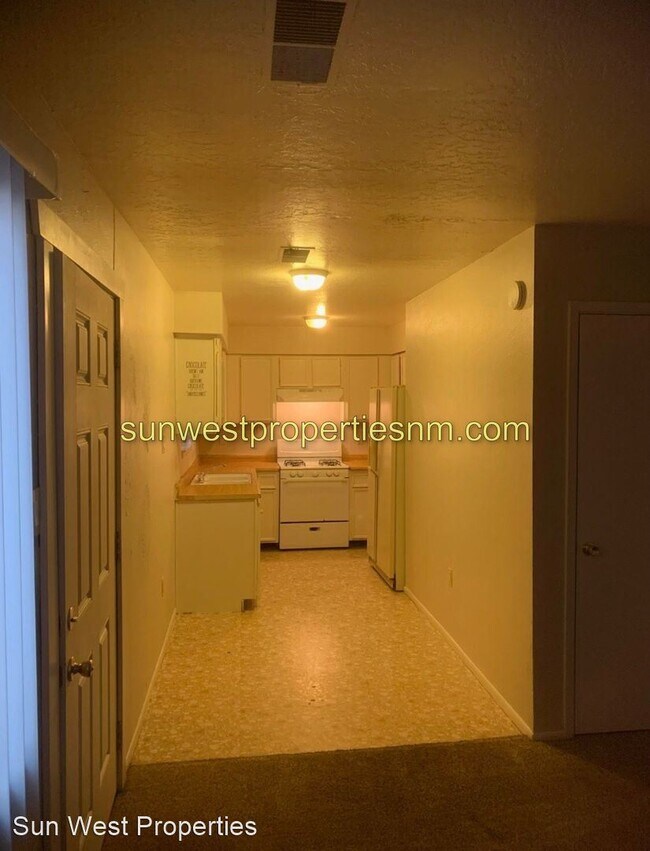 Building Photo - 2 br, 1 bath House - 304 Rio Grande Ave.