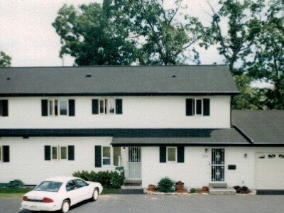 Primary Photo - 919 W Grange Ave