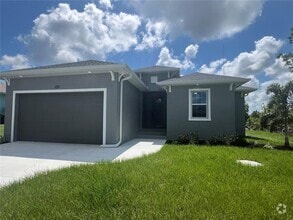 Building Photo - 133 Thelma Dr