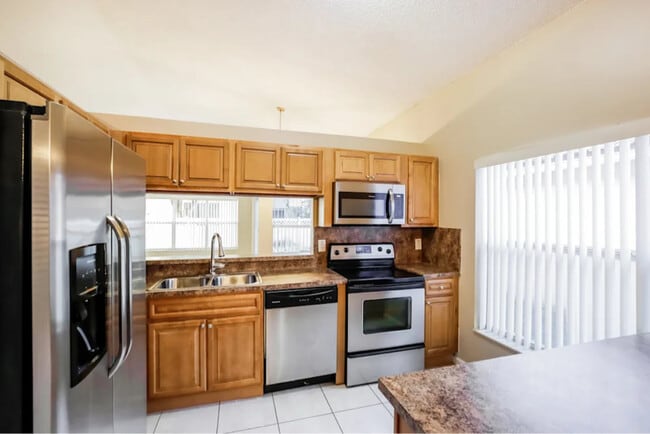 Foto del edificio - 10890 NW 46th Dr