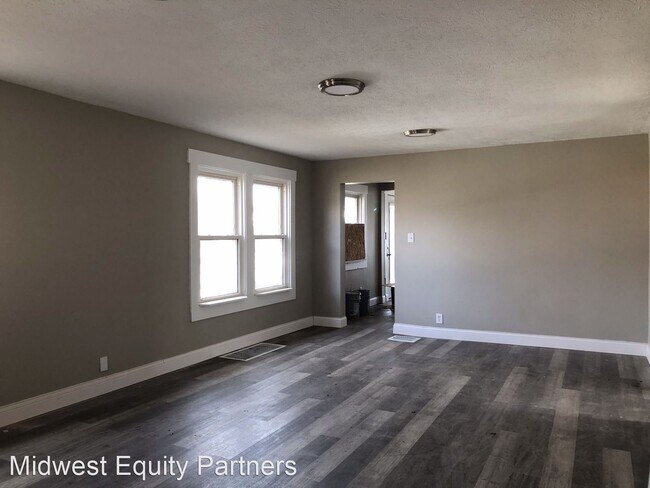 Building Photo - 3 br, 1 bath House - 1920 Seibenthaler Ave.