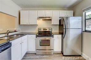 Foto del edificio - 2 br, 2 bath  - Westview