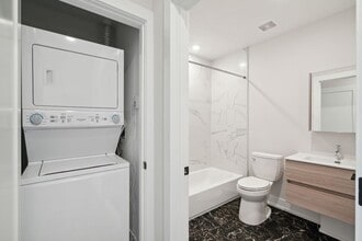 Interior Photo - Sparrow House