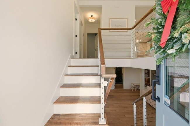 Building Photo - 8 Kerins Terrace