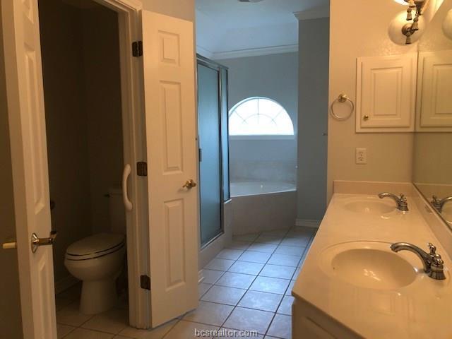 Primary Photo - 2608 Lochinvar Ln