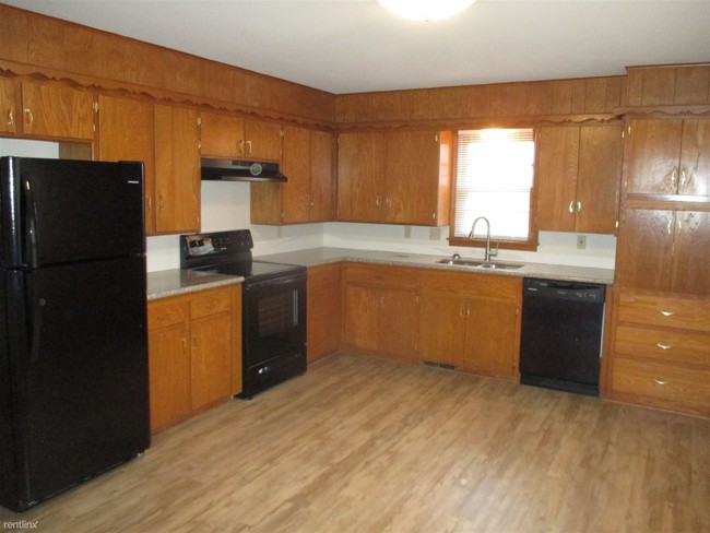 Building Photo - 3 br, 2 bath House - 610 N Caddy Ln