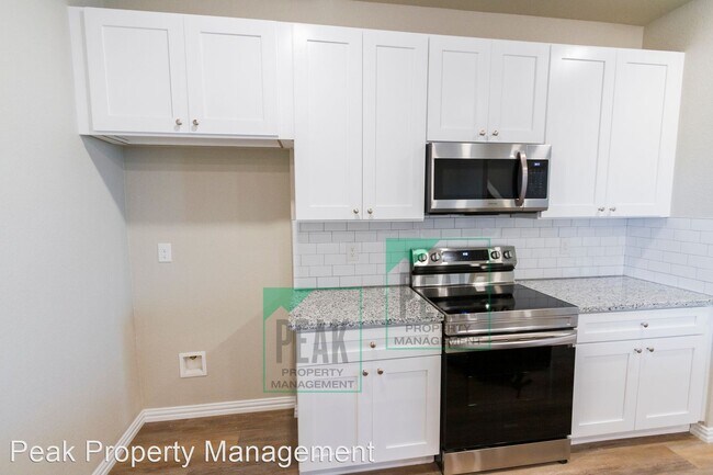 Building Photo - 3 br, 2.5 bath House - 510 Willow Crossing...