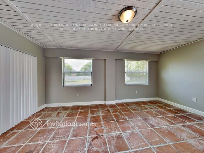 Foto del edificio - 12530 SW 204th St