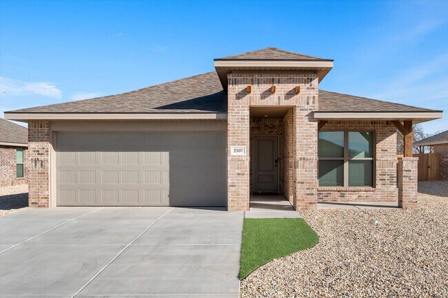 Foto del edificio - More Space, More Style, Welcome to 2507 Kenwood!