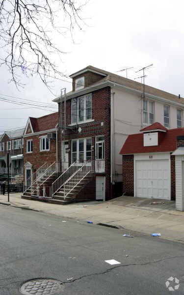 Primary Photo - 68 Stryker St