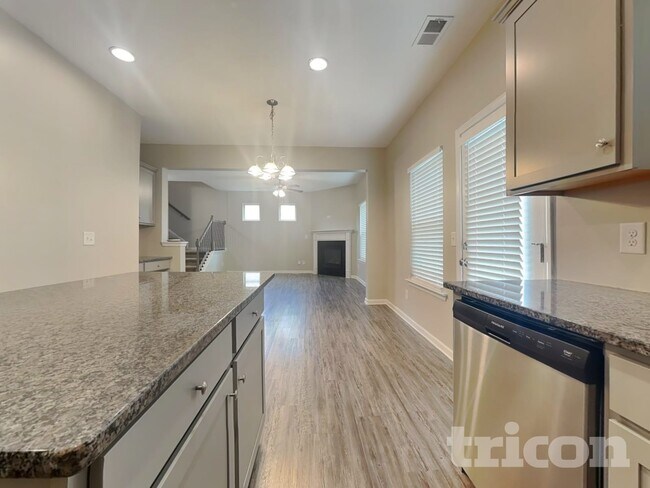 Foto del edificio - 307 Arbor Cir