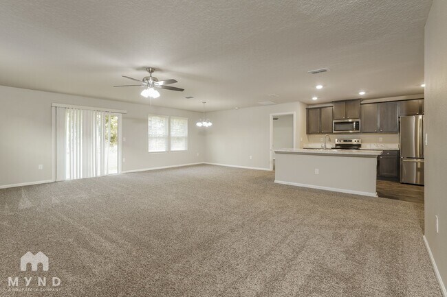 Building Photo - 2336 Oak Stream Dr