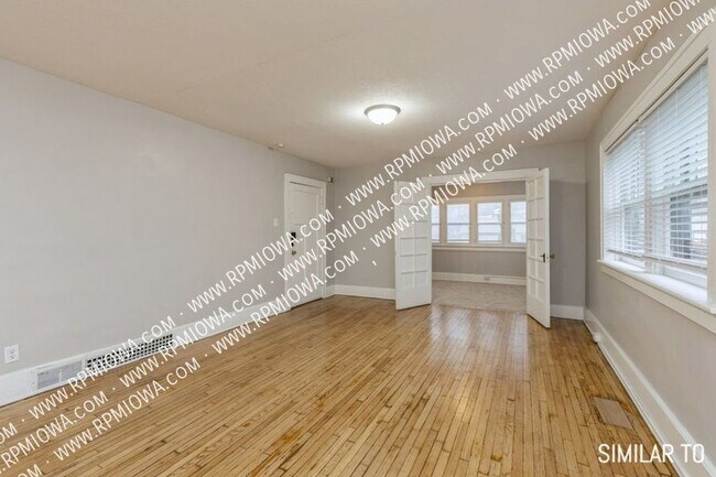 Building Photo - REMODELED!!! Historic Charming 2 Bedroom a...