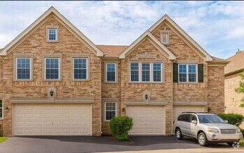 Building Photo - 1238 S Christine Ct