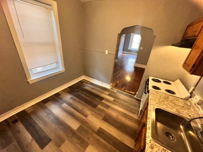 Foto del edificio - CHECK IT OUT! 3BR FOR RENT w/YARD **PHA OK**
