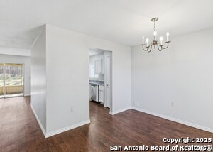 Foto del edificio - 5938 Oak Run St