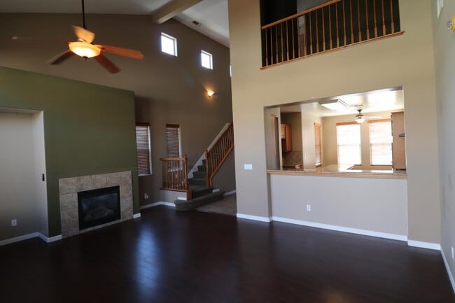 Building Photo - 879 Tureaud Ln