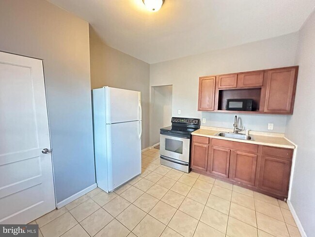 Foto del edificio - 1935 E Wensley St