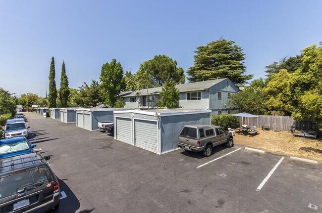 Building Photo - 2965 East Way