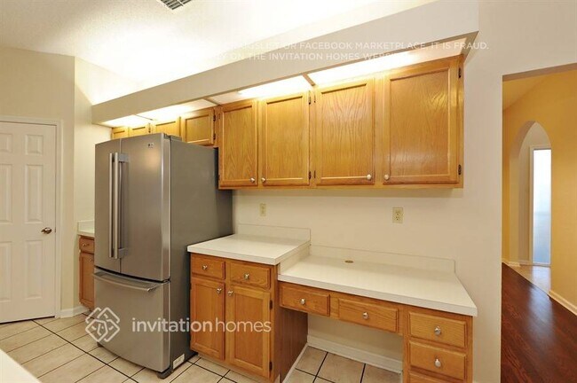 Foto del edificio - 4008 78th Pl E