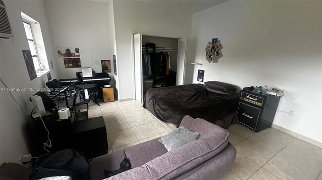 Photo - 2944 SW 25th Ter Apartment