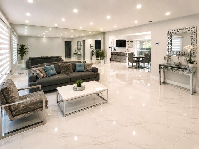Foto del edificio - 8641 NW 19th St