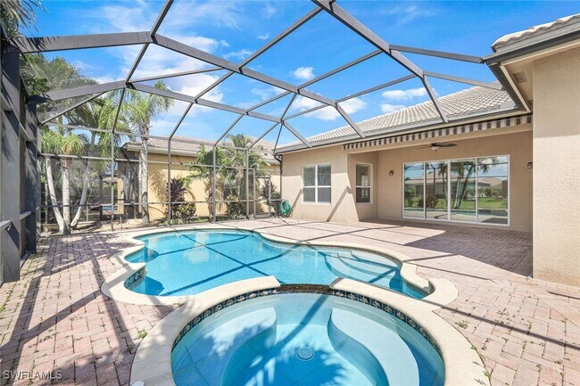 Foto del edificio - 6592 Marbella Ln